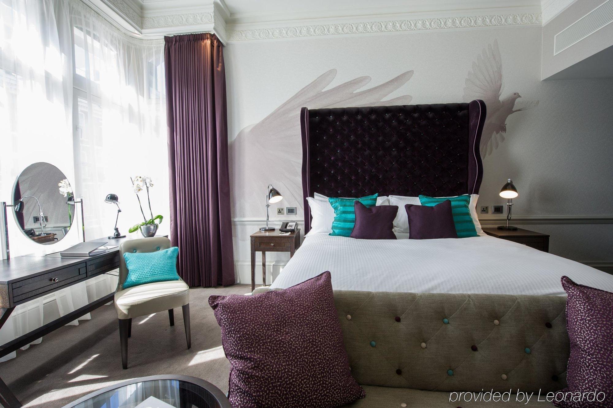 The Ampersand Hotel London Room photo